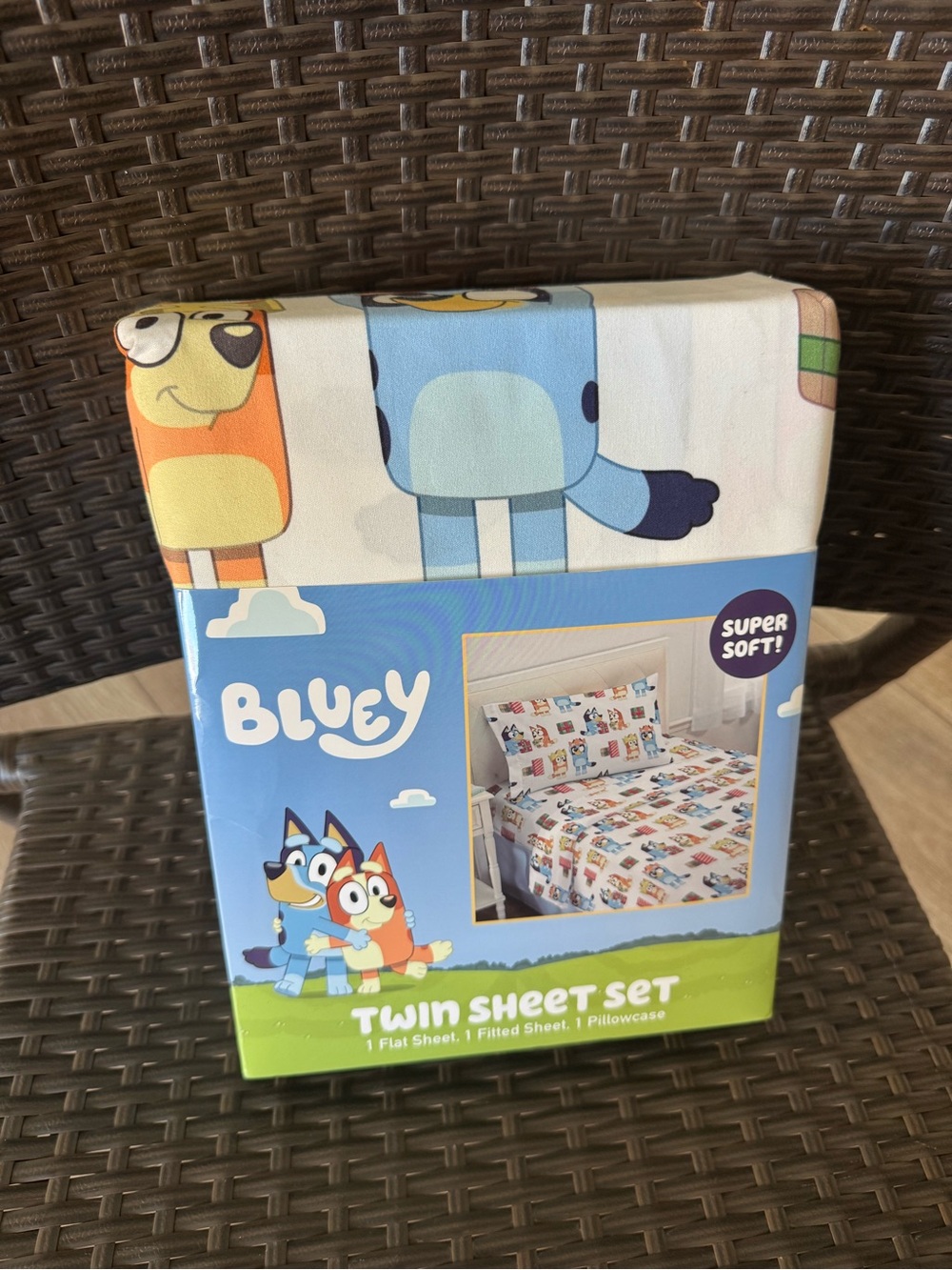 Target Bluey Twin Sheet Set - Blue, White, Green, Orange